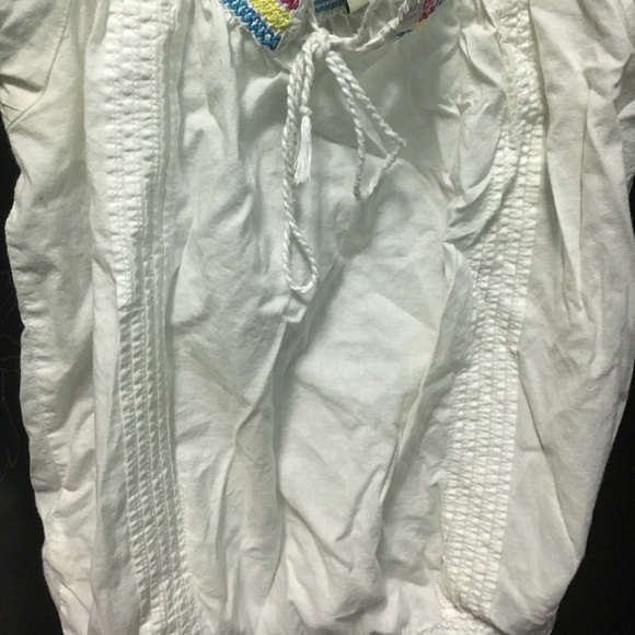 White And Rainbow Top - Picture 4 of 4